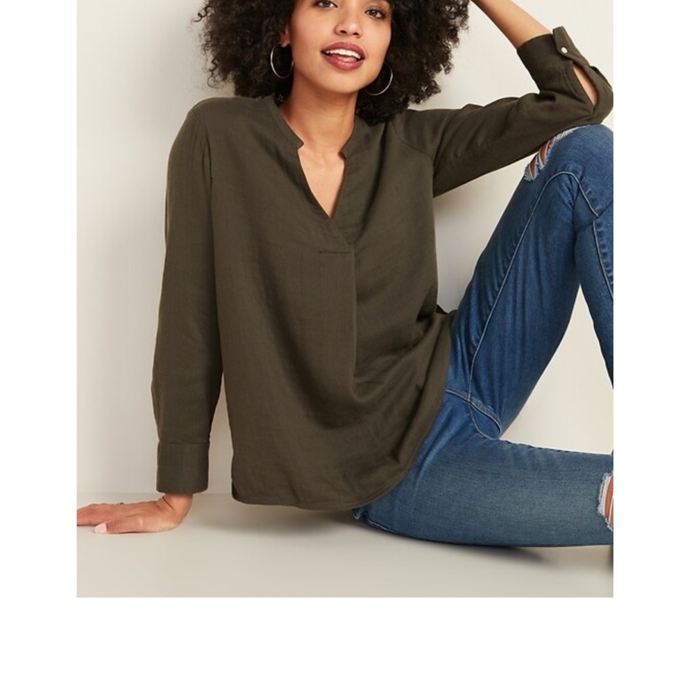 NWT Olive Green Women's v neck top